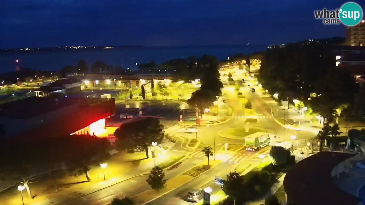Portorož web kamera – pogled na marinu i teniške terene