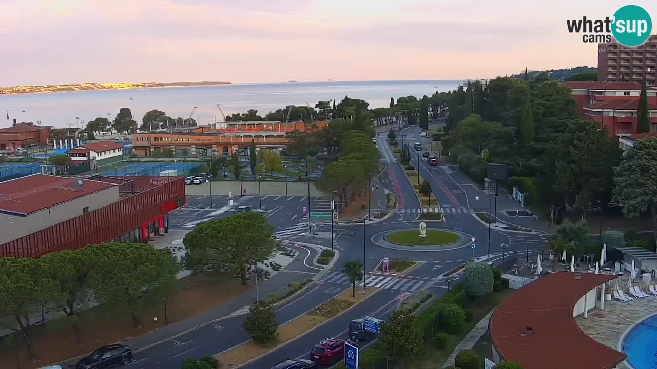 Portorož Live Webcam – view of the marina and tennis courts
