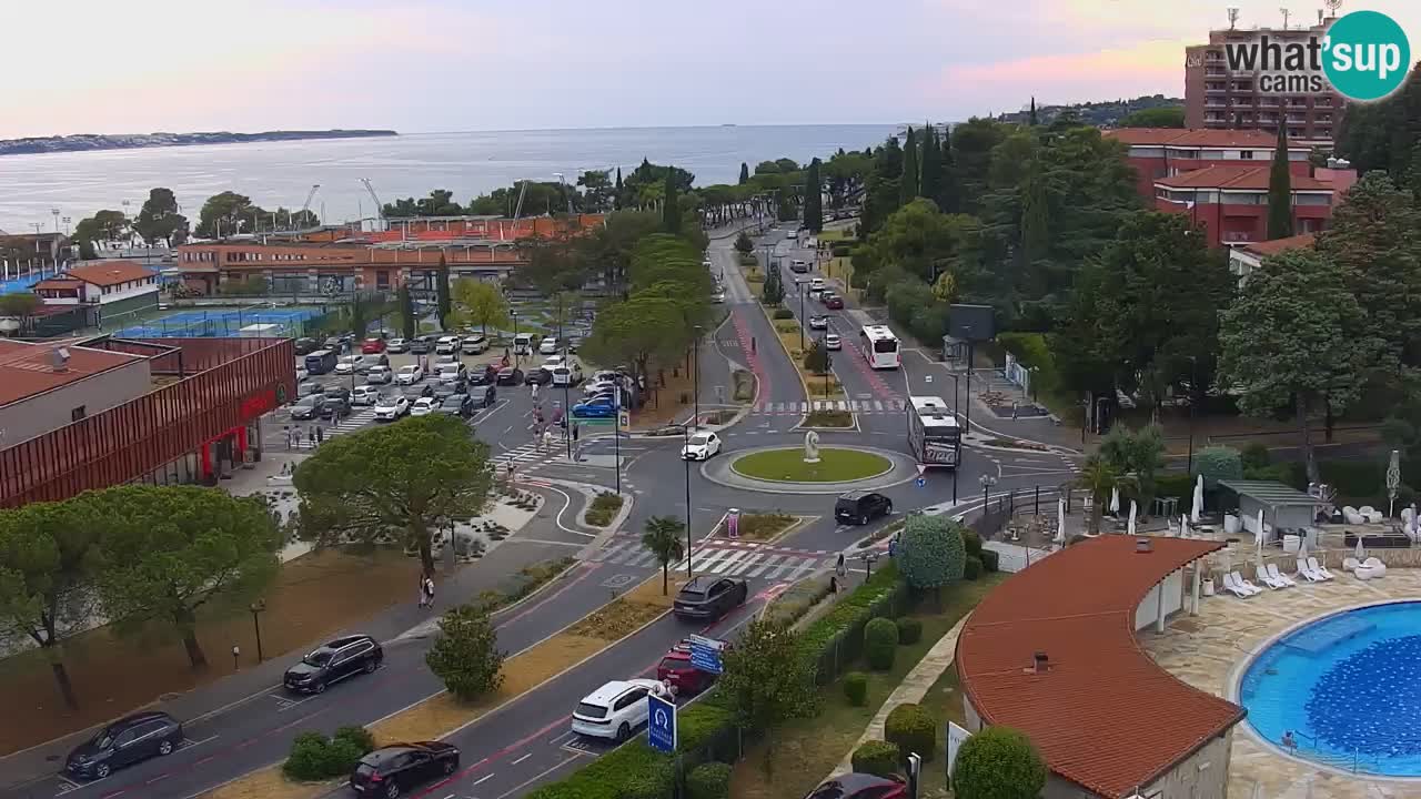 Portorož spletna kamera – pogled na marino in teniška igrišča