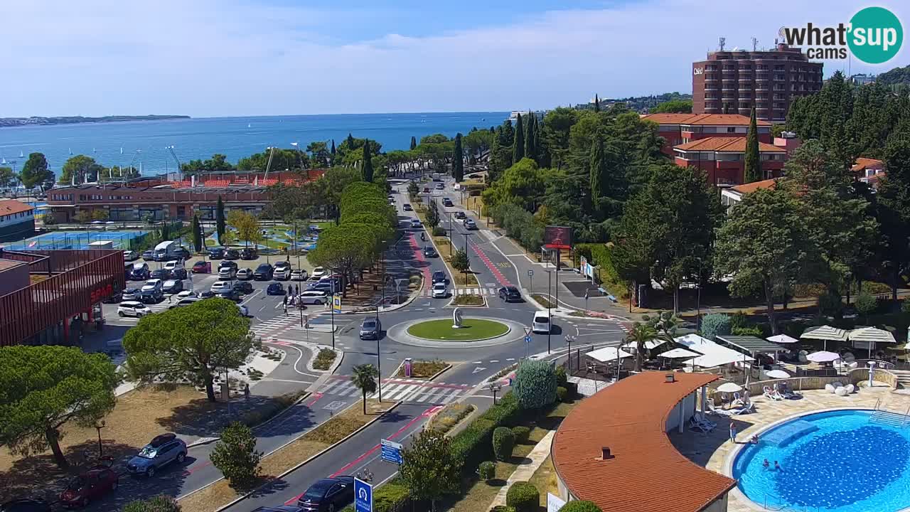 Portorož Live Webcam – vue sur la marina et les courts de tennis
