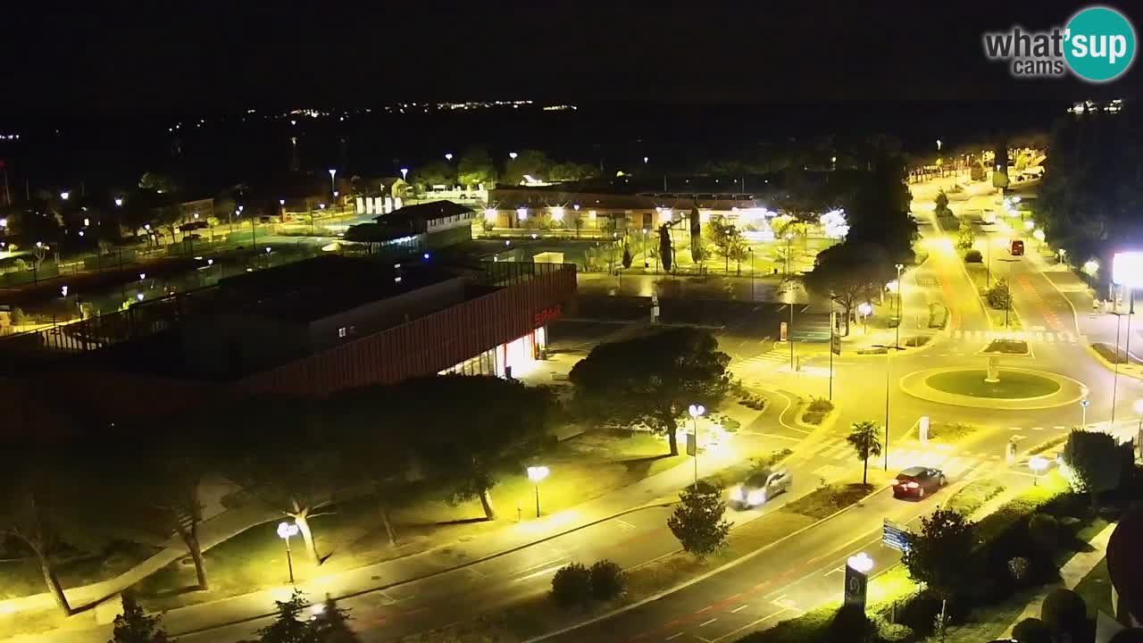 Portorož camera en vivo – vista del puerto deportivo y las canchas de tenis