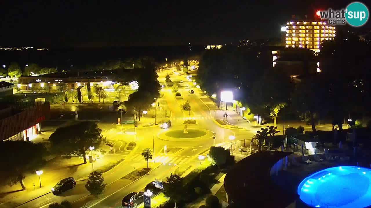 Portorož camera en vivo – vista del puerto deportivo y las canchas de tenis