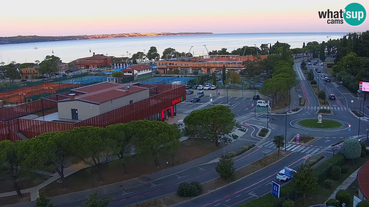 Portorož Live Webcam – view of the marina and tennis courts