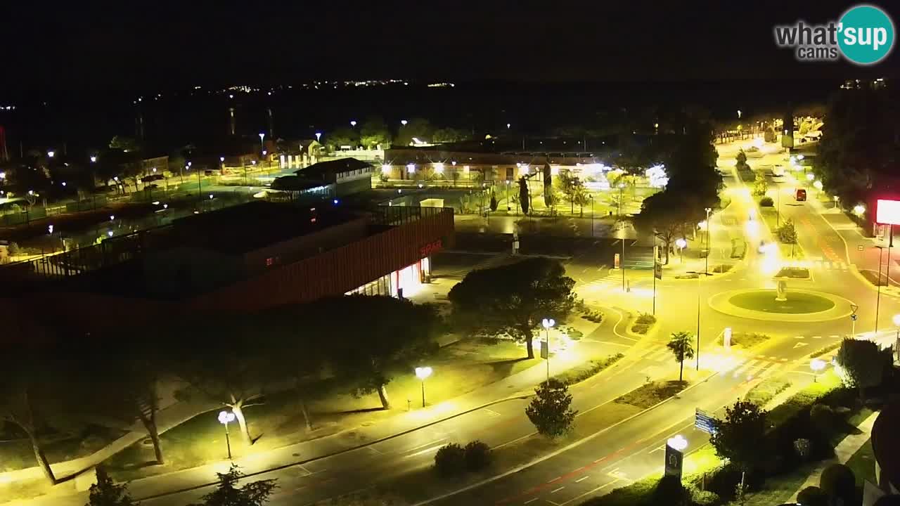 Portorož camera en vivo – vista del puerto deportivo y las canchas de tenis
