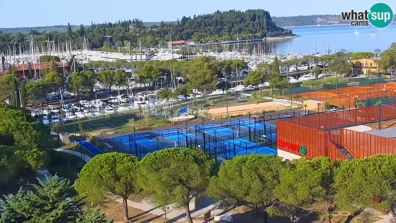 Portorož spletna kamera – pogled na marino in teniška igrišča