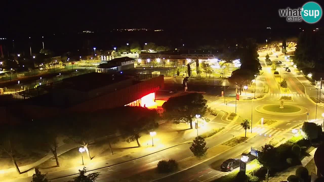 Portorož Live Webcam – vue sur la marina et les courts de tennis