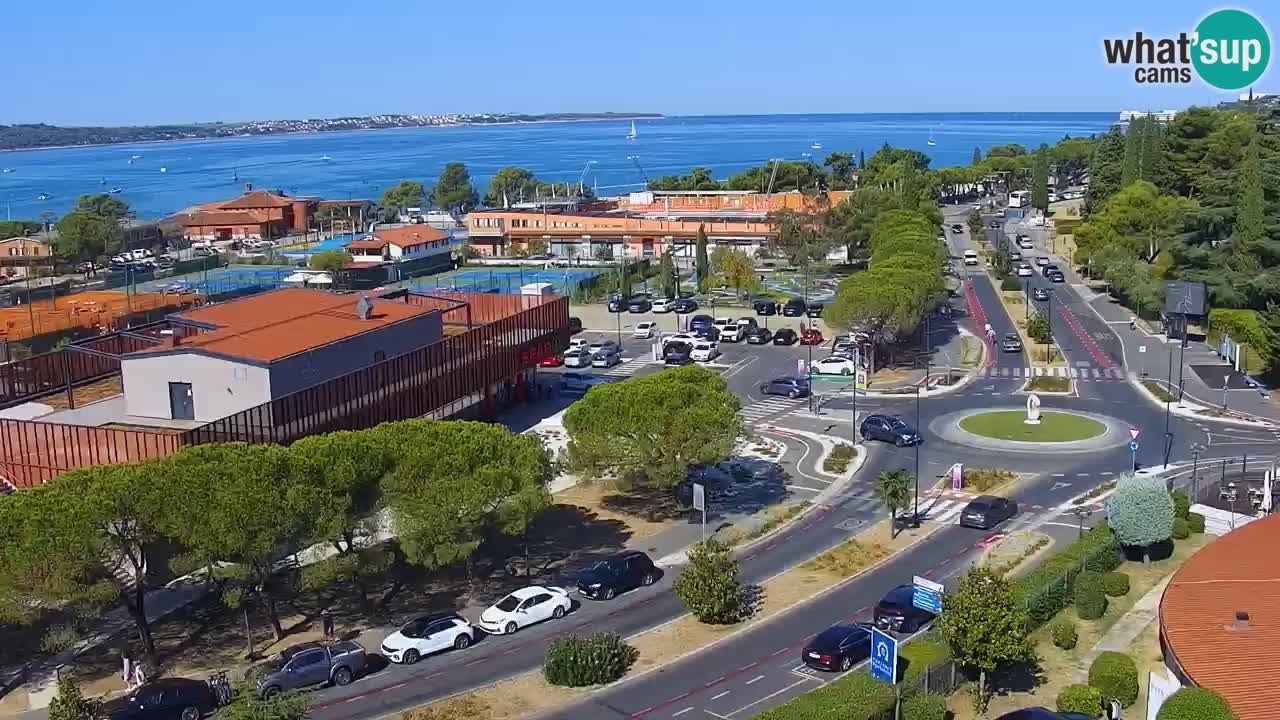 Portorož Live Webcam – vue sur la marina et les courts de tennis