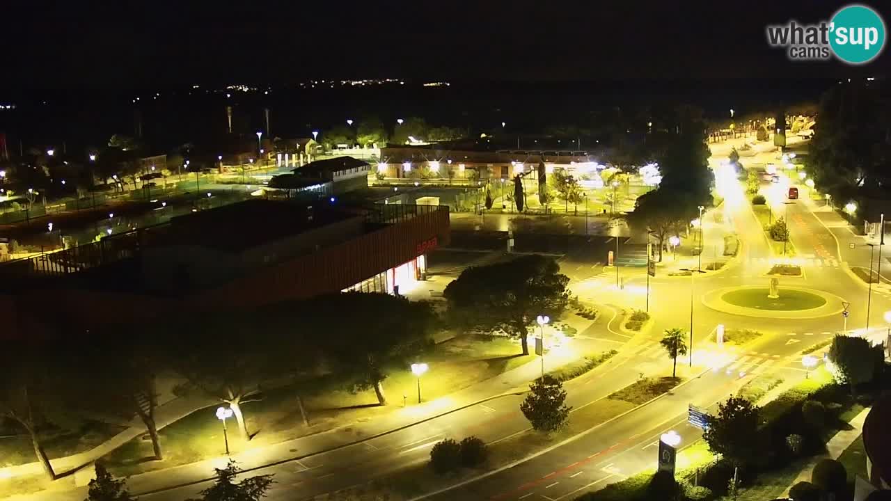 Portorož web kamera – pogled na marinu i teniške terene