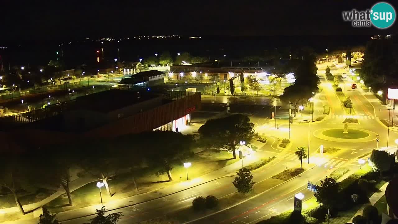 Portorož Live Webcam – vue sur la marina et les courts de tennis