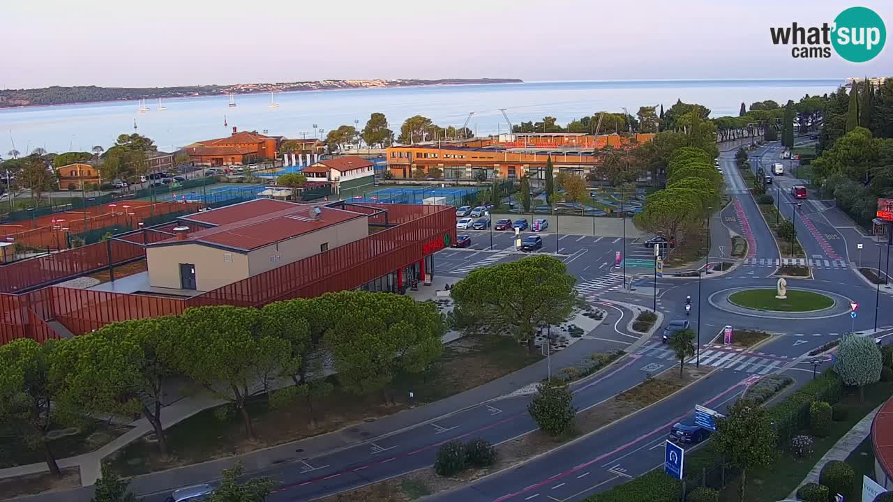 Portorož Webcam – Blick auf den Yachthafen und die Tennisplätze