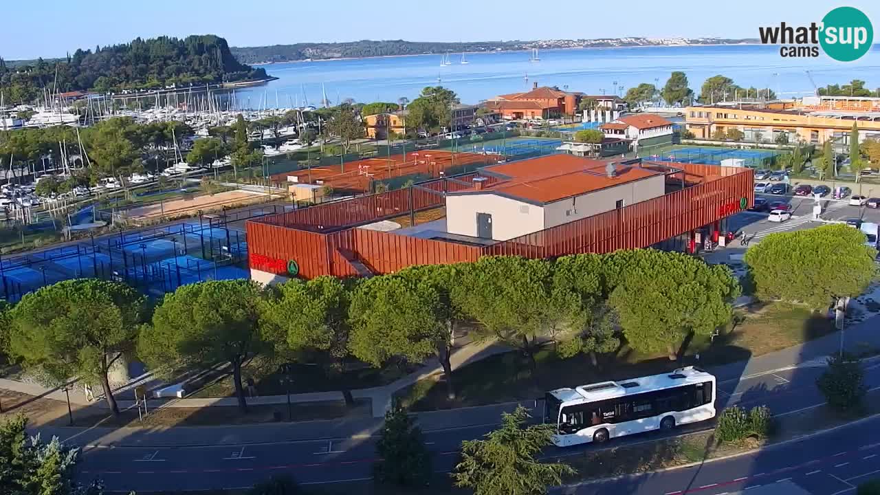 Portorož Webcam – Blick auf den Yachthafen und die Tennisplätze