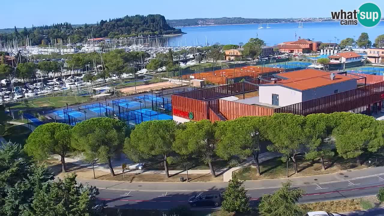 Portorož spletna kamera – pogled na marino in teniška igrišča