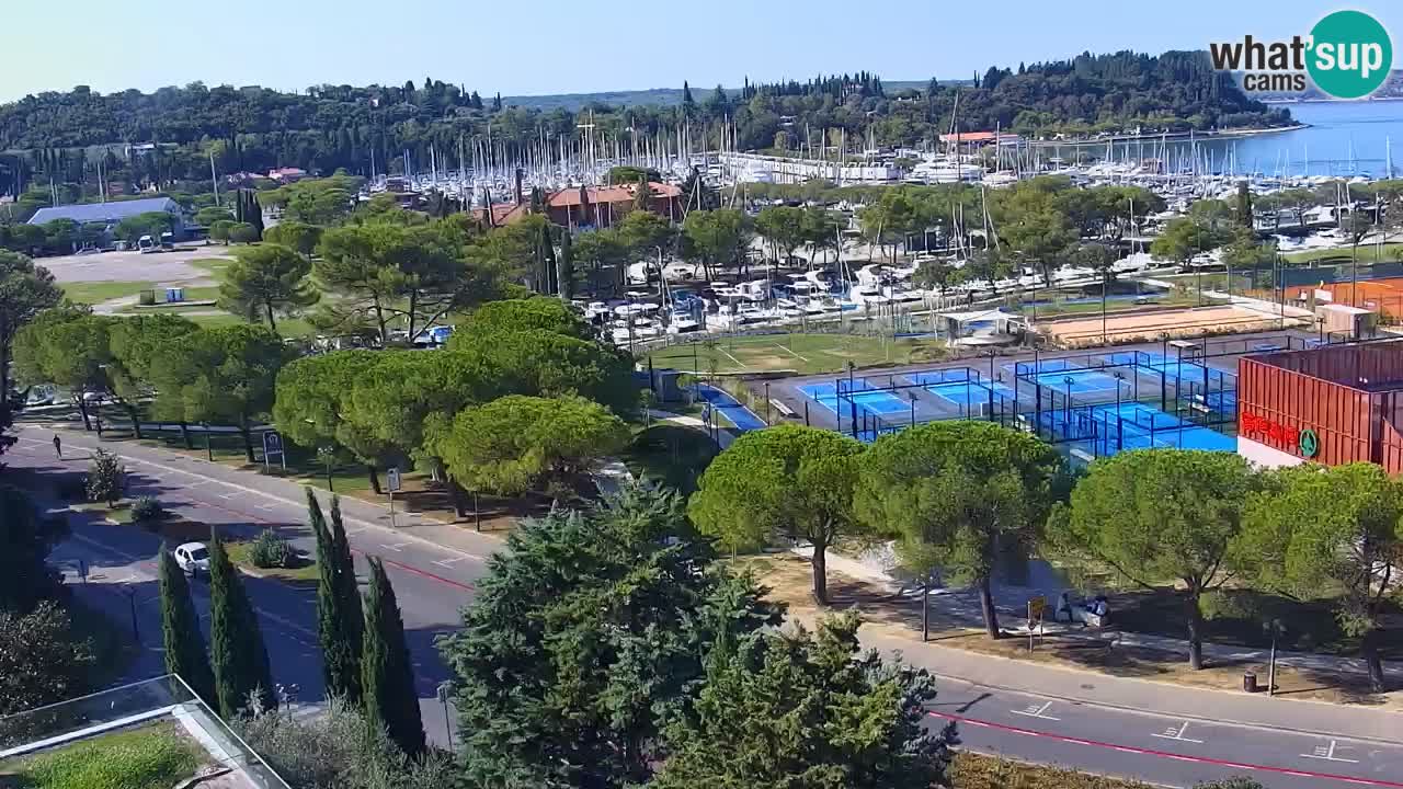 Portorož spletna kamera – pogled na marino in teniška igrišča