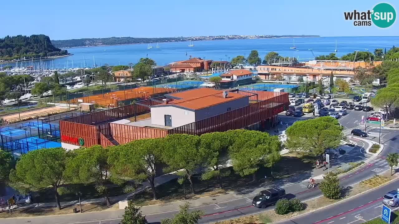 Portorož web kamera – pogled na marinu i teniške terene