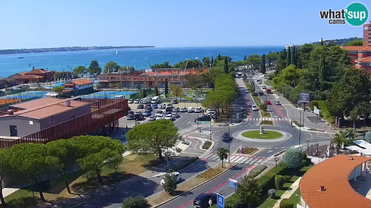 Portorož spletna kamera – pogled na marino in teniška igrišča