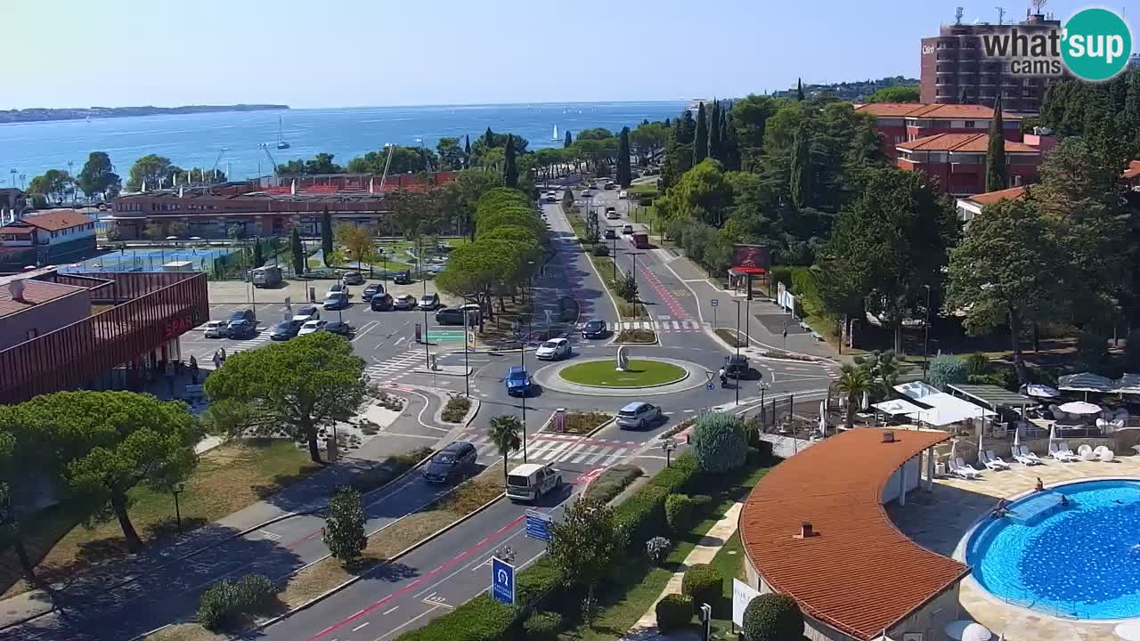 Portorož spletna kamera – pogled na marino in teniška igrišča