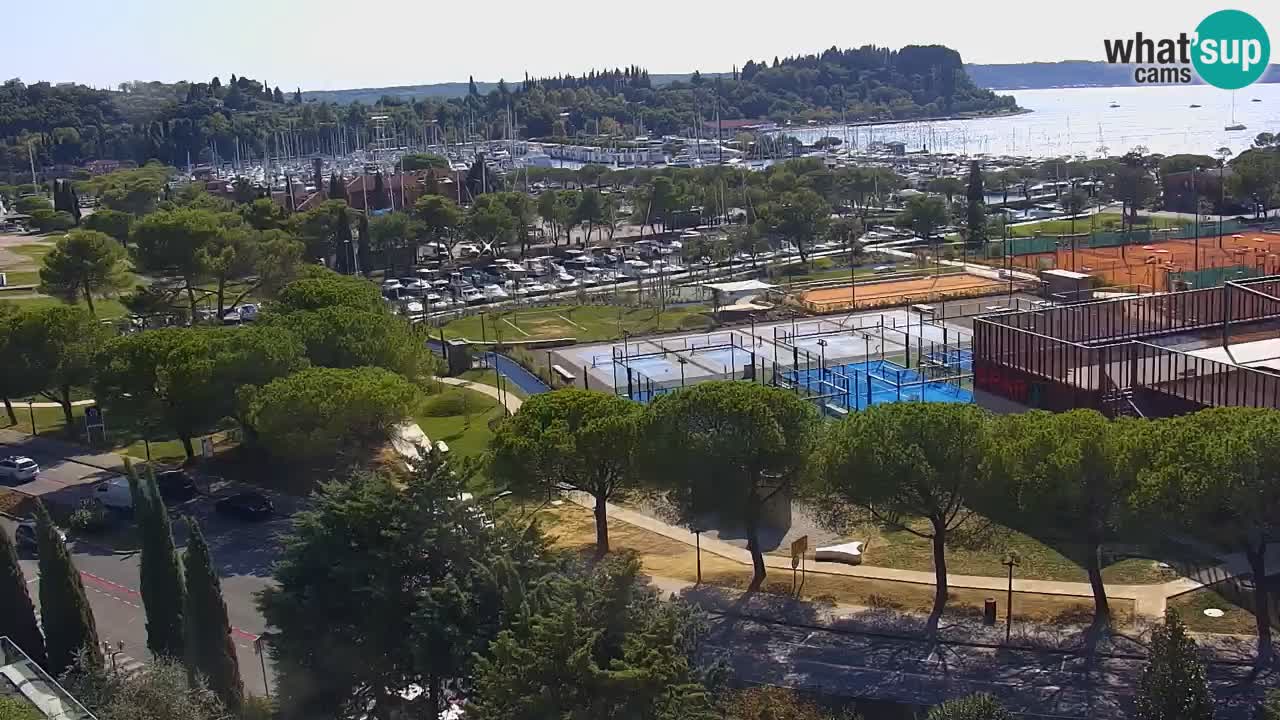 Portorož spletna kamera – pogled na marino in teniška igrišča