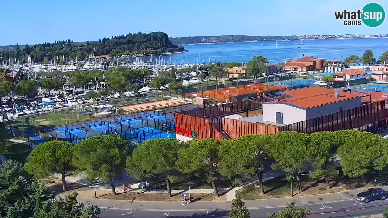 Portorož spletna kamera – pogled na marino in teniška igrišča
