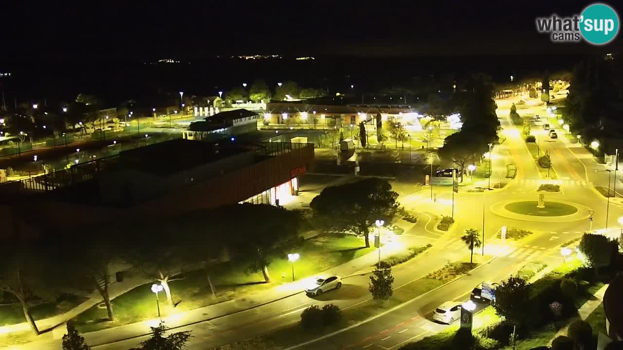 Portorož web kamera – pogled na marinu i teniške terene