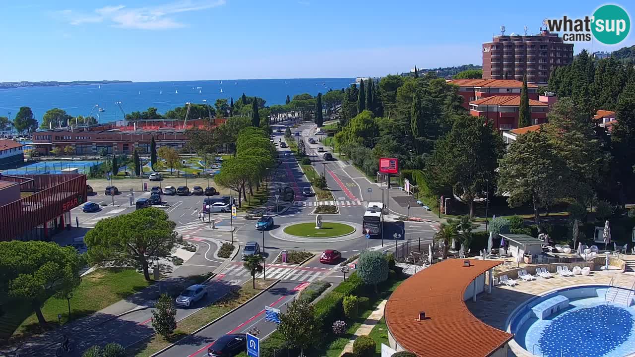 Portorož web kamera – pogled na marinu i teniške terene