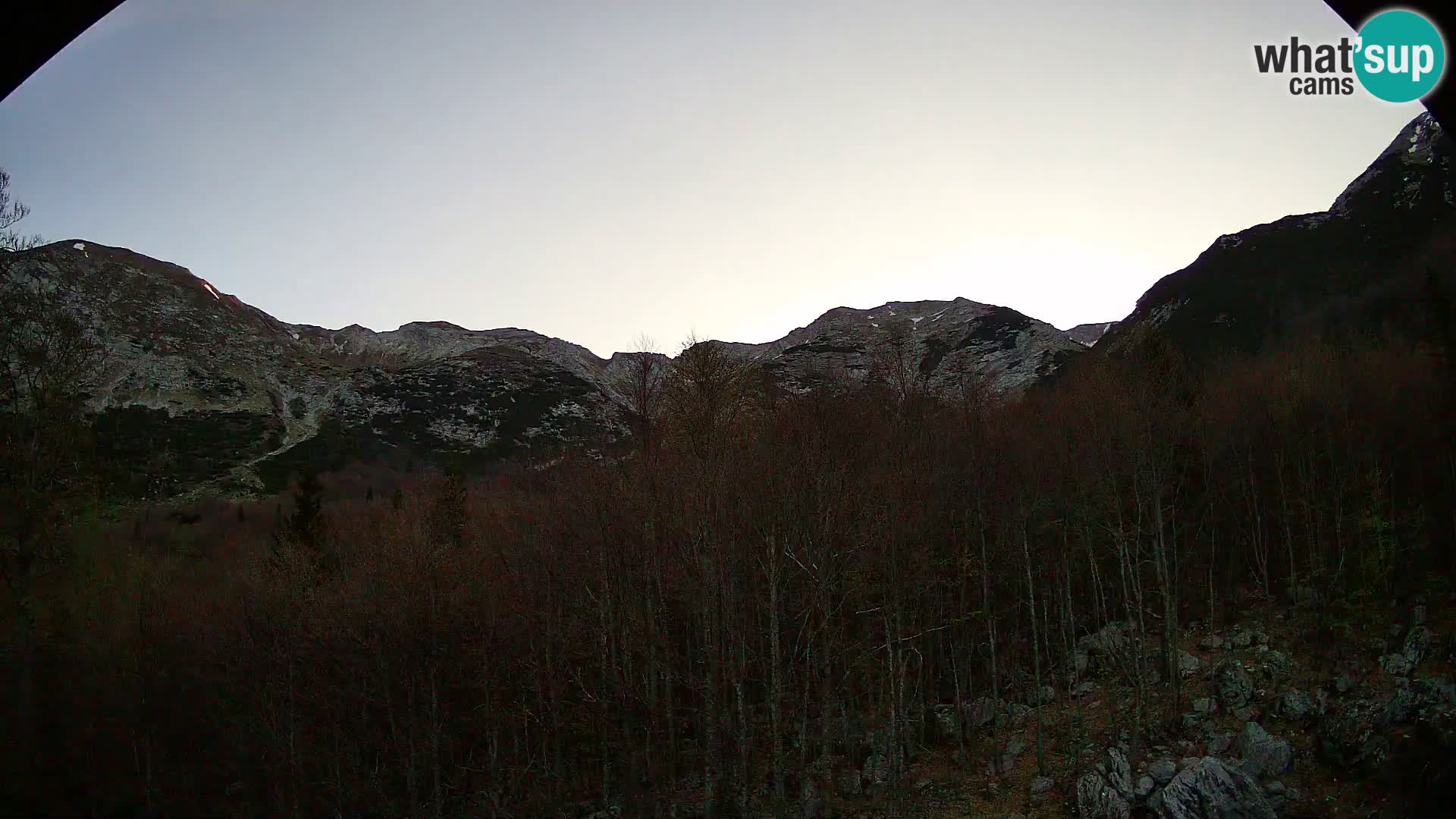 PLANINA RAZOR webcam (1315) | view to Vogel and Globoko