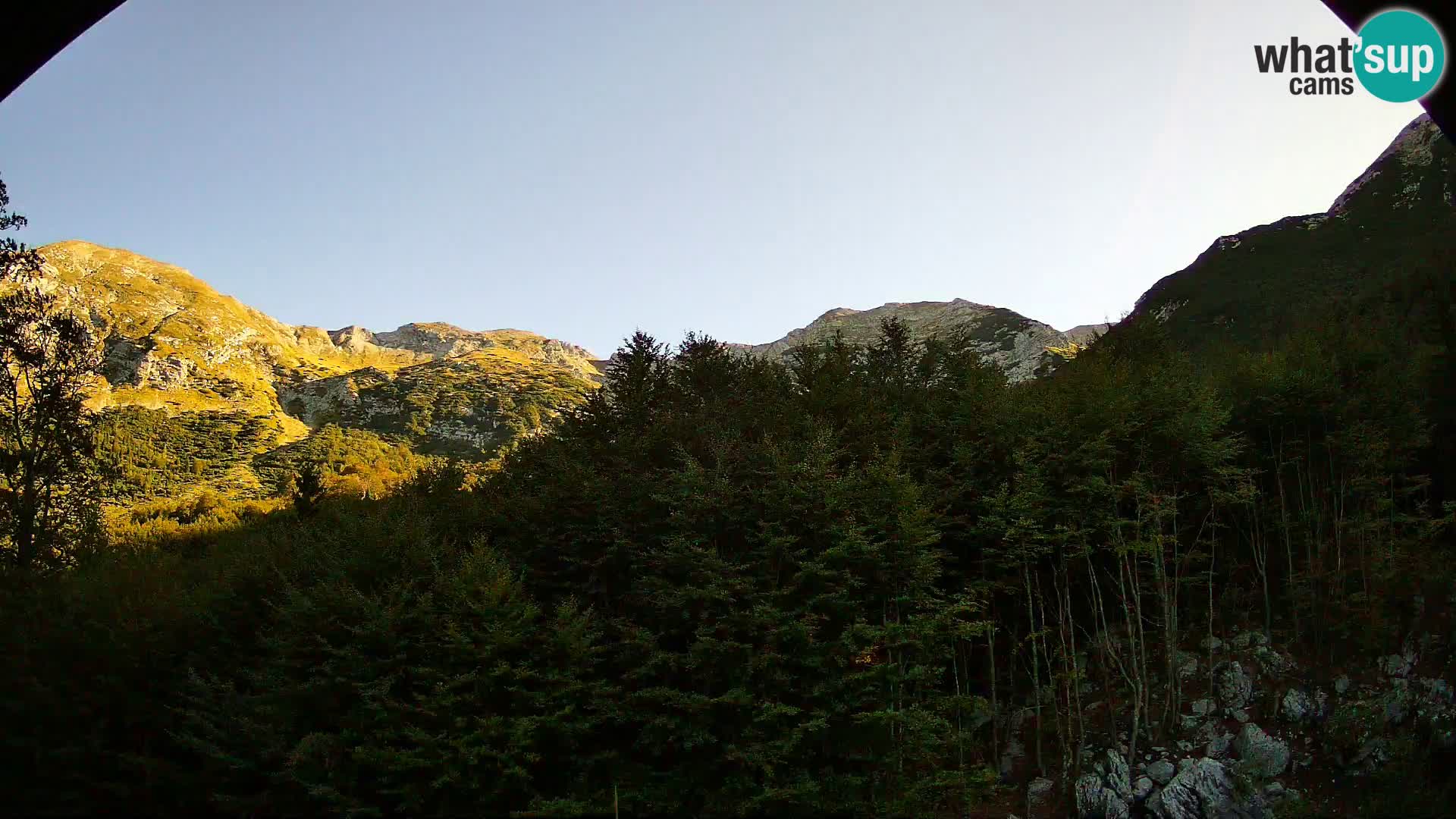 PLANINA RAZOR Live Cam (1315) | vista su Vogel e Globoko