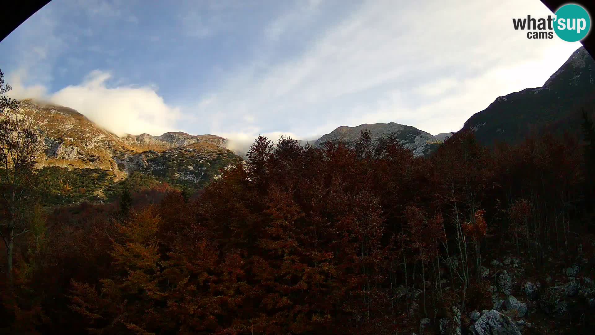 PLANINA RAZOR Live Cam (1315) | vista su Vogel e Globoko