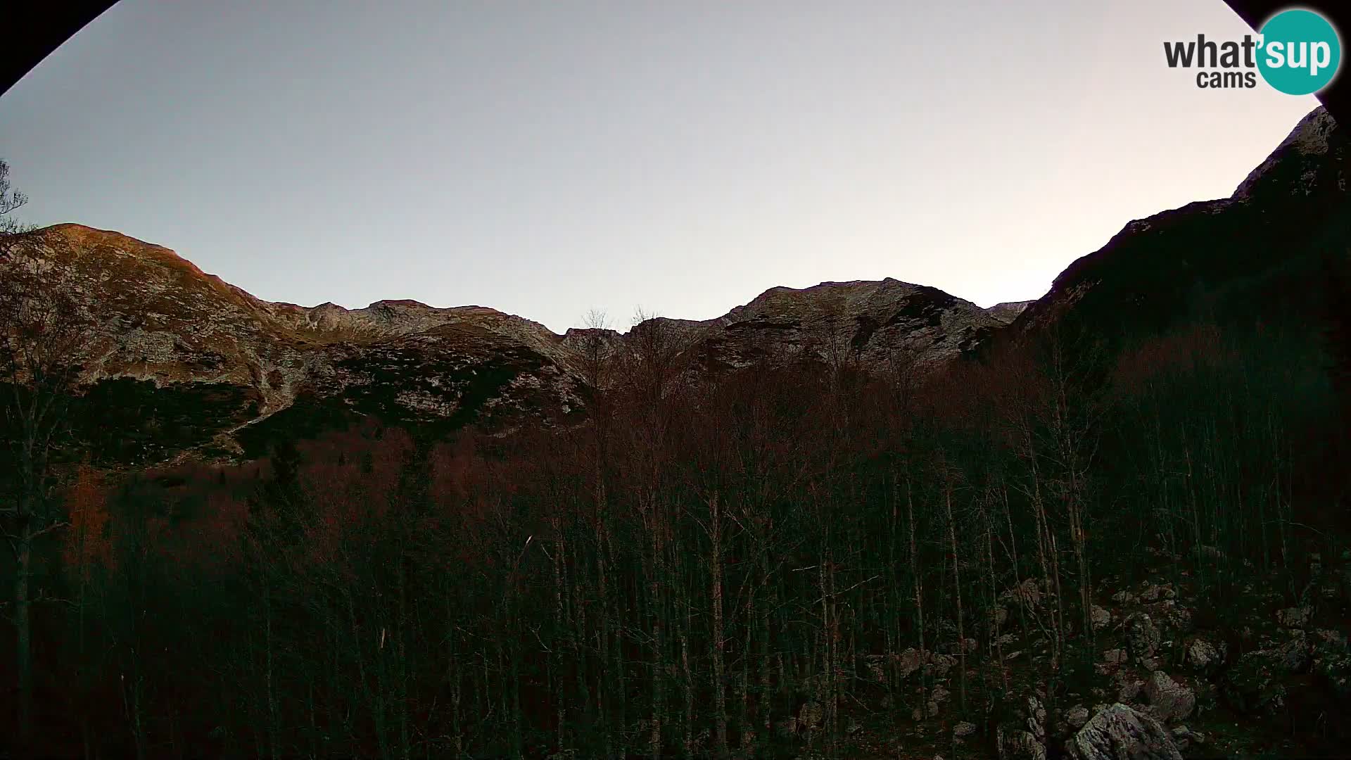 PLANINA RAZOR webcam (1315) | view to Vogel and Globoko