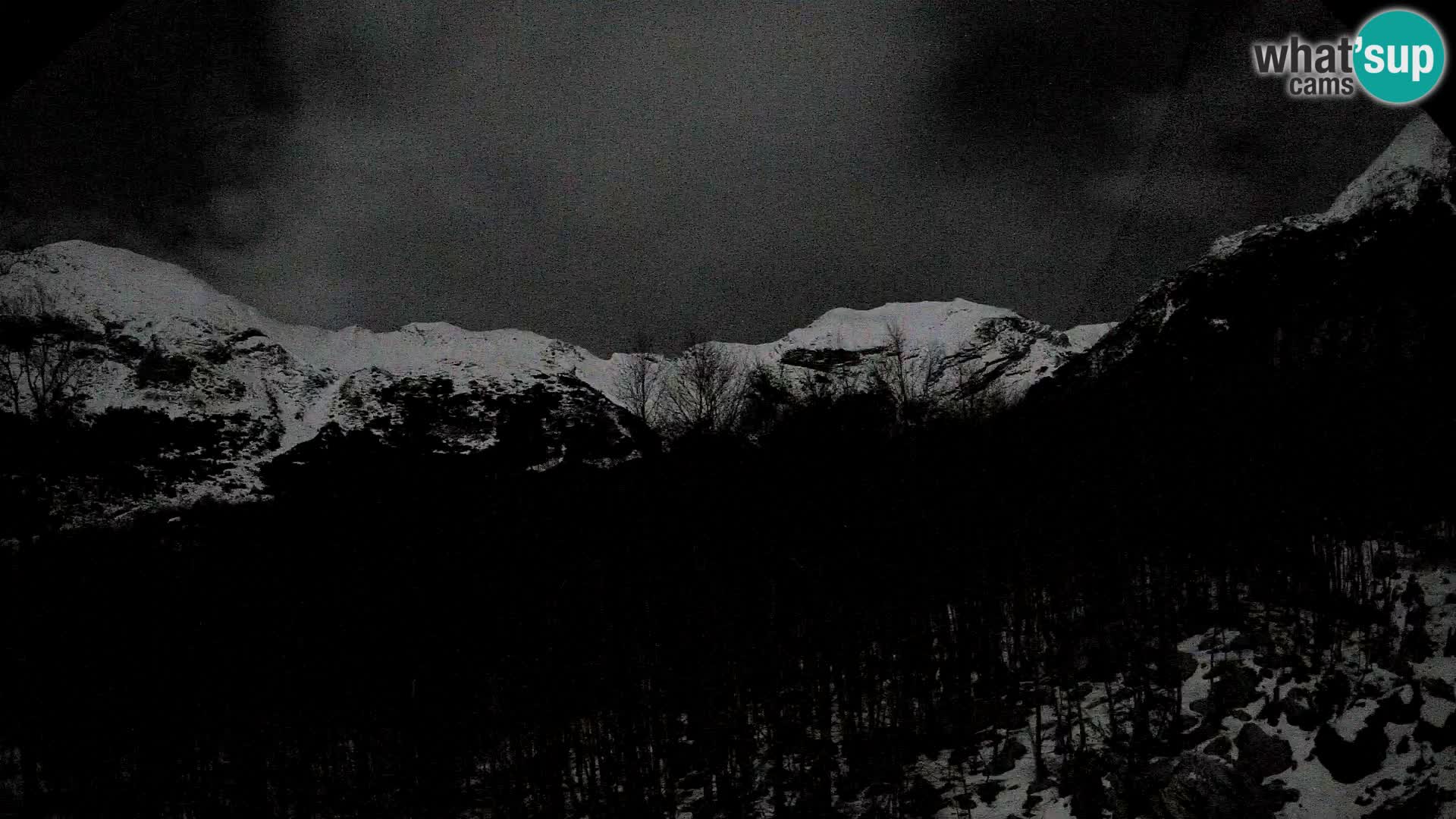 PLANINA RAZOR webcam (1315) | view to Vogel and Globoko