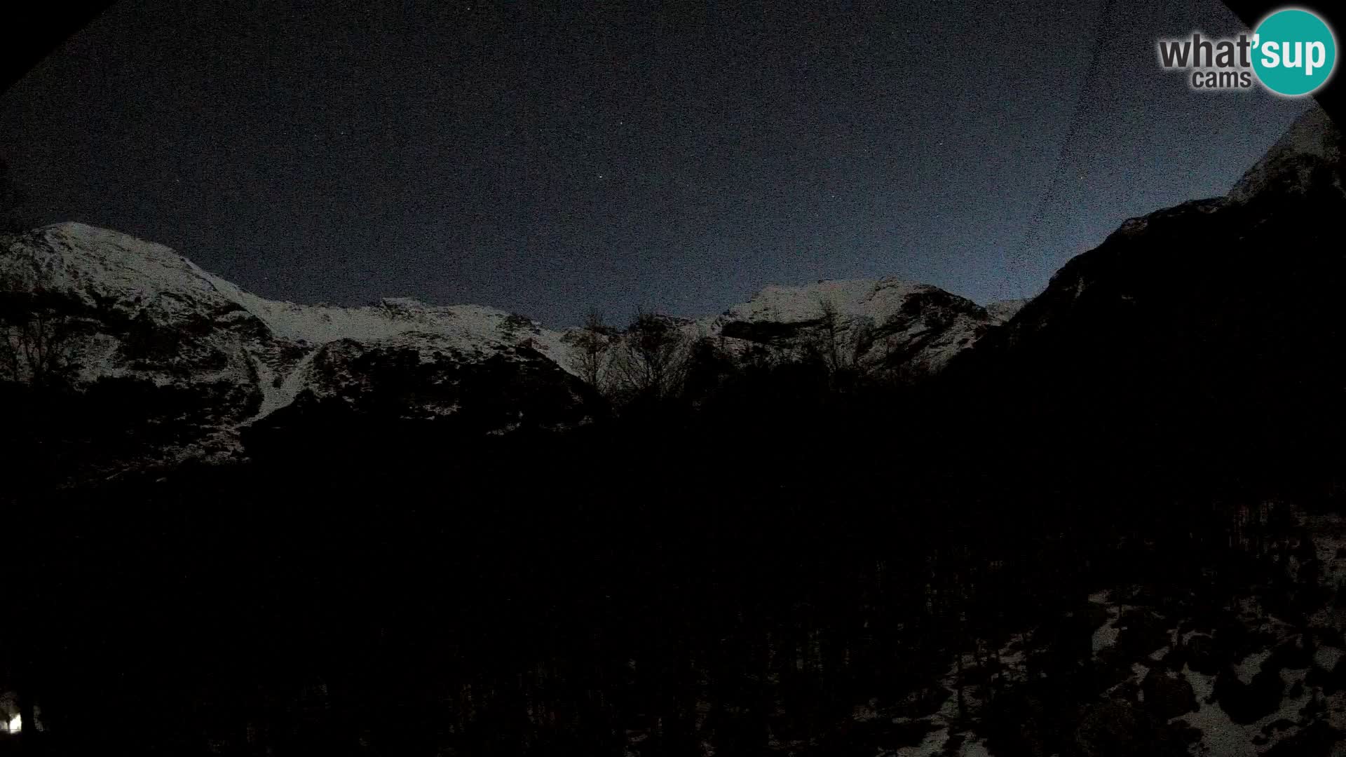 PLANINA RAZOR webcam (1315) | view to Vogel and Globoko