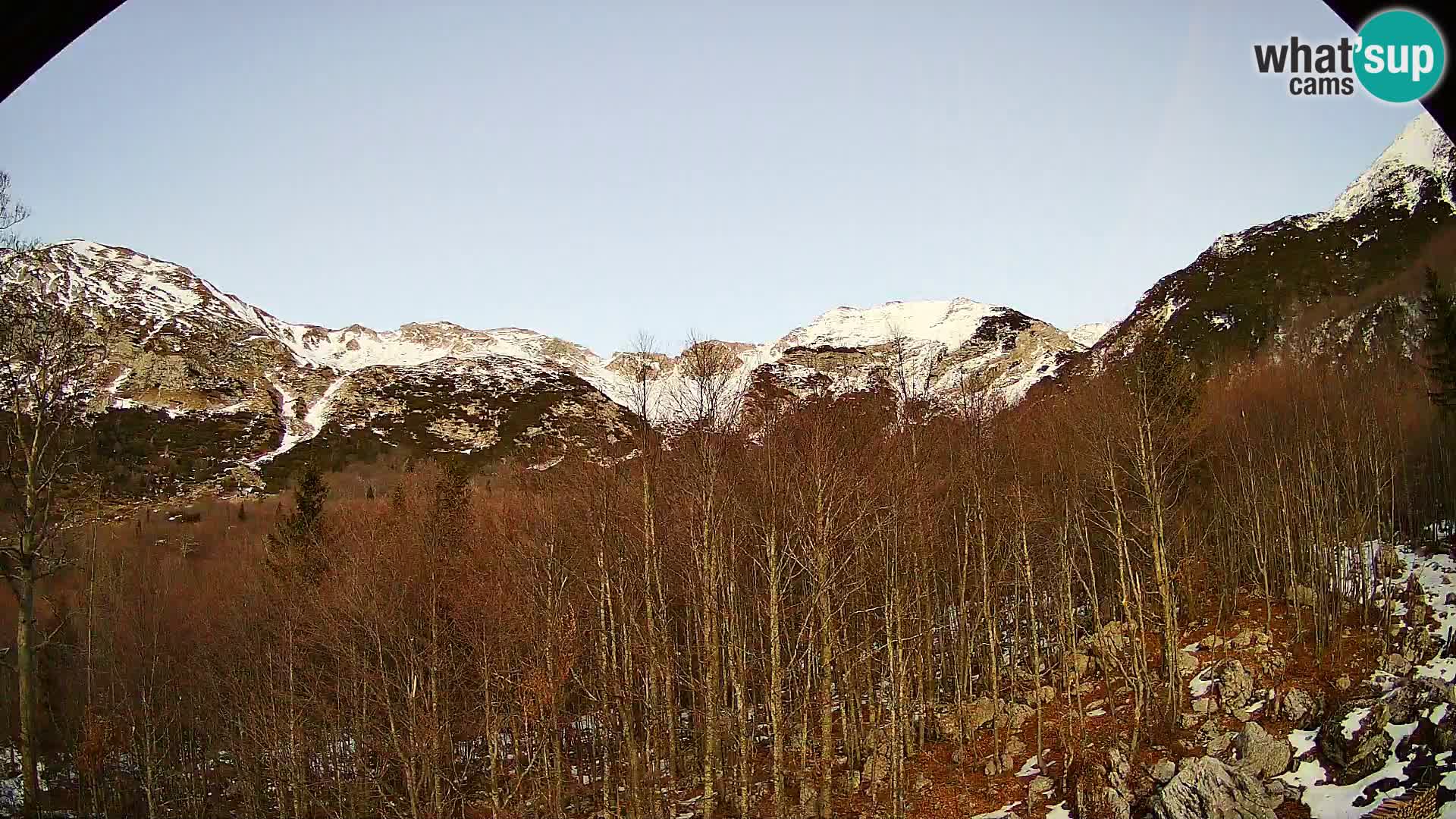 PLANINA RAZOR webcam (1315) | view to Vogel and Globoko