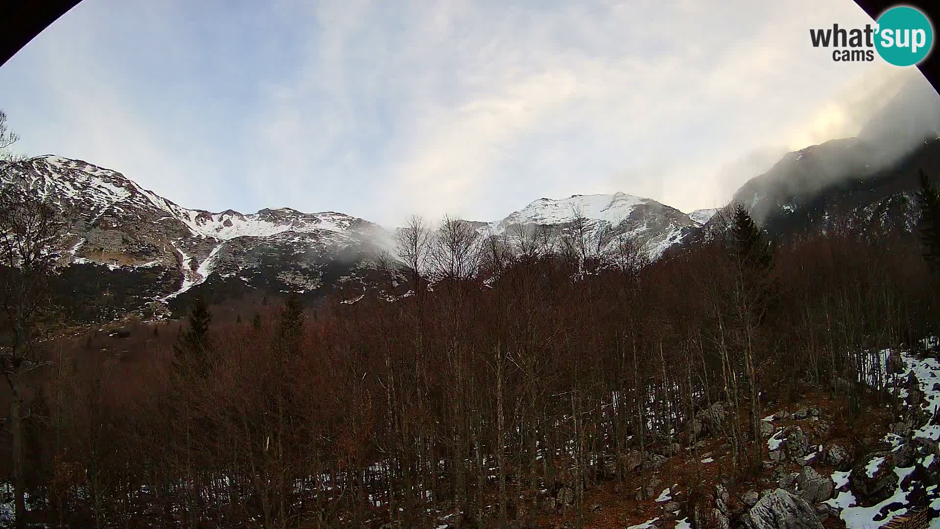 PLANINA RAZOR webcam (1315) | view to Vogel and Globoko