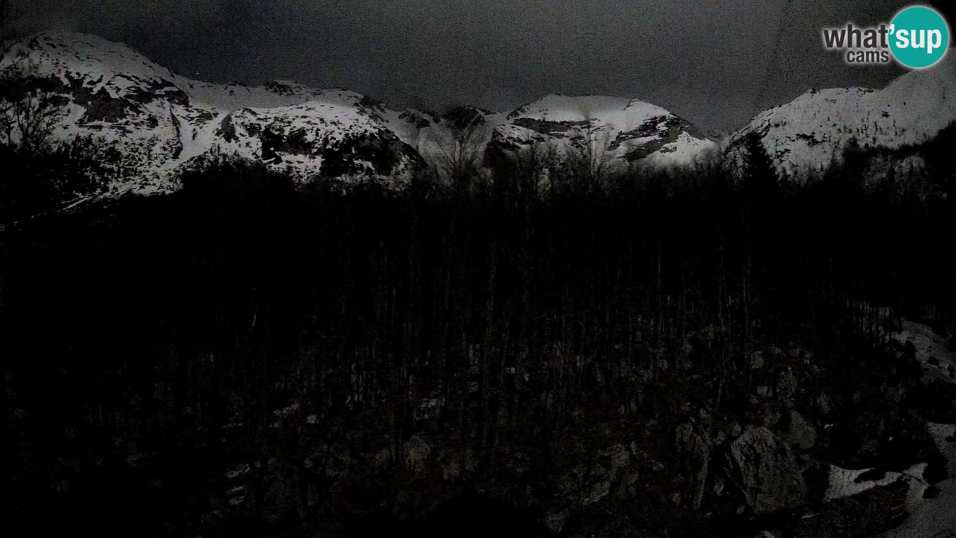 PLANINA RAZOR webcam (1315) | view to Vogel and Globoko