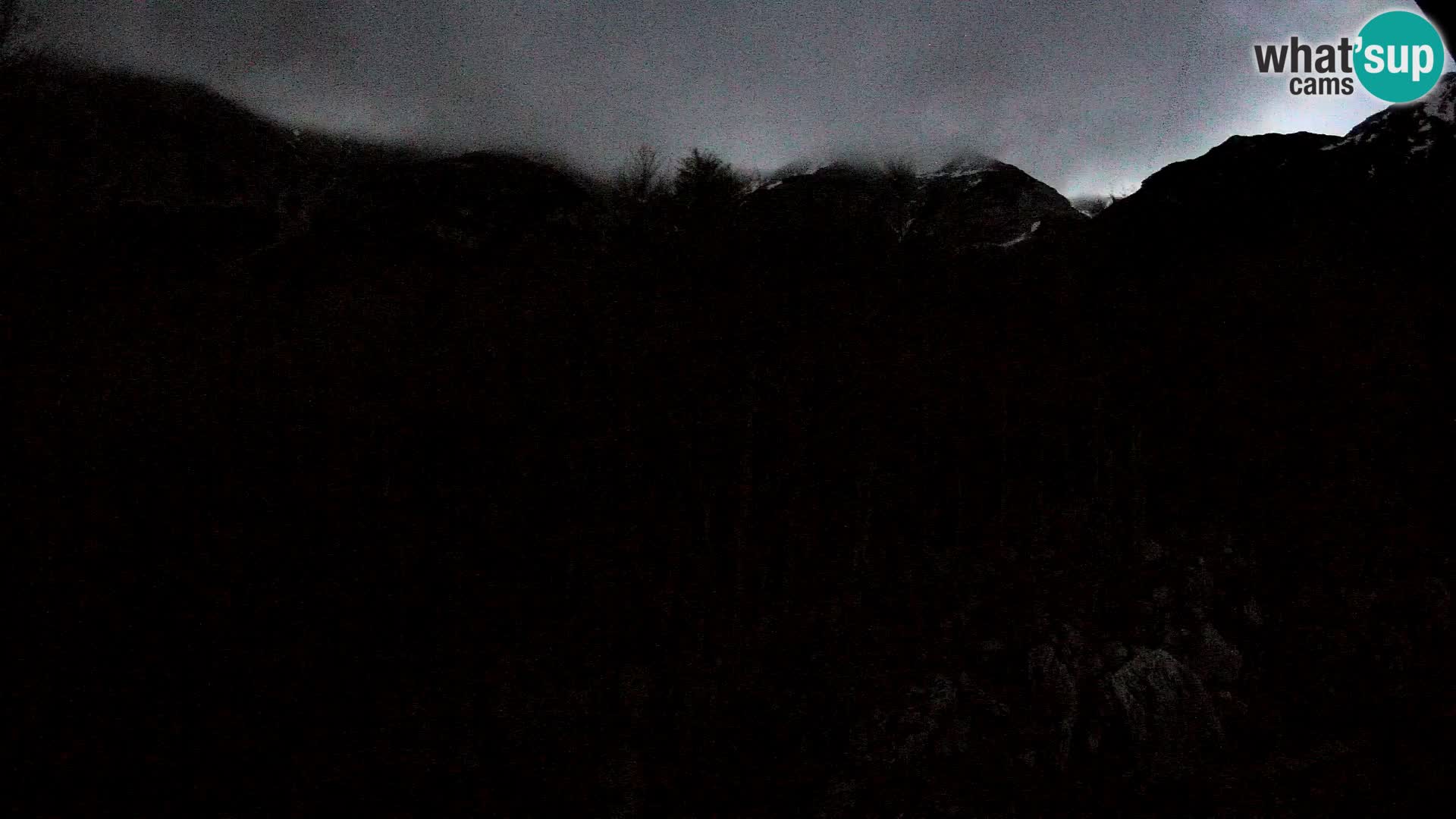 PLANINA RAZOR webcam (1315) | view to Vogel and Globoko