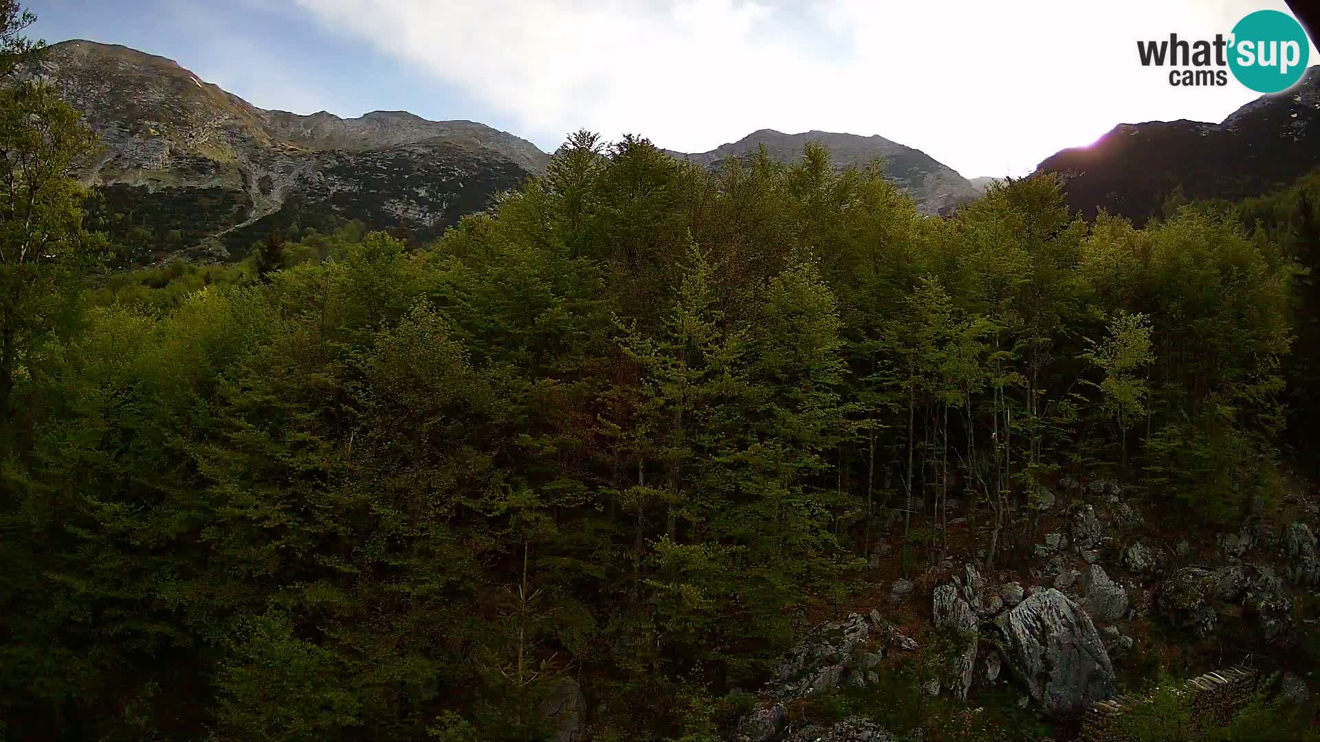 PLANINA RAZOR webcam (1315) | view to Vogel and Globoko