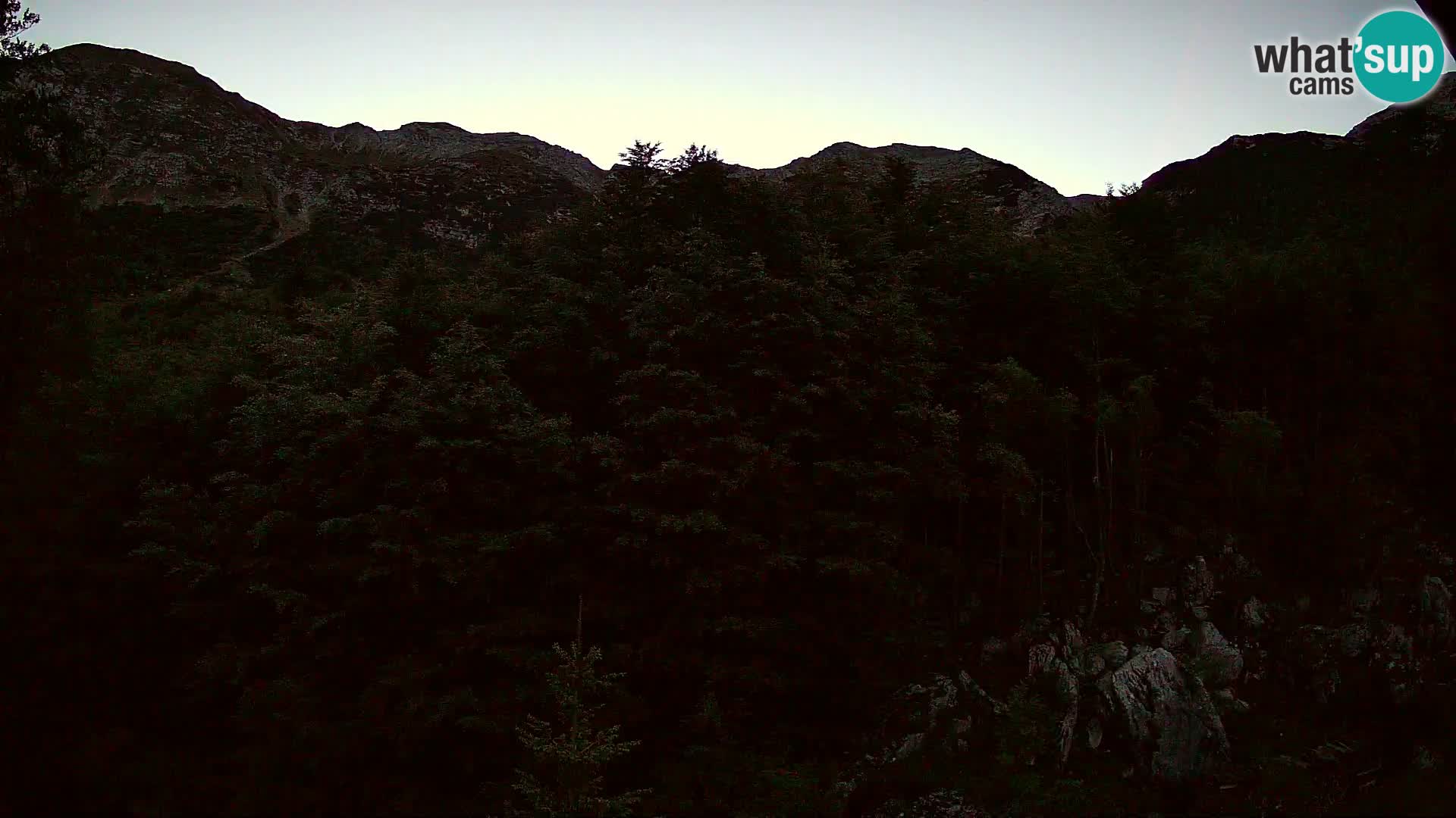 PLANINA RAZOR webcam (1315) | view to Vogel and Globoko