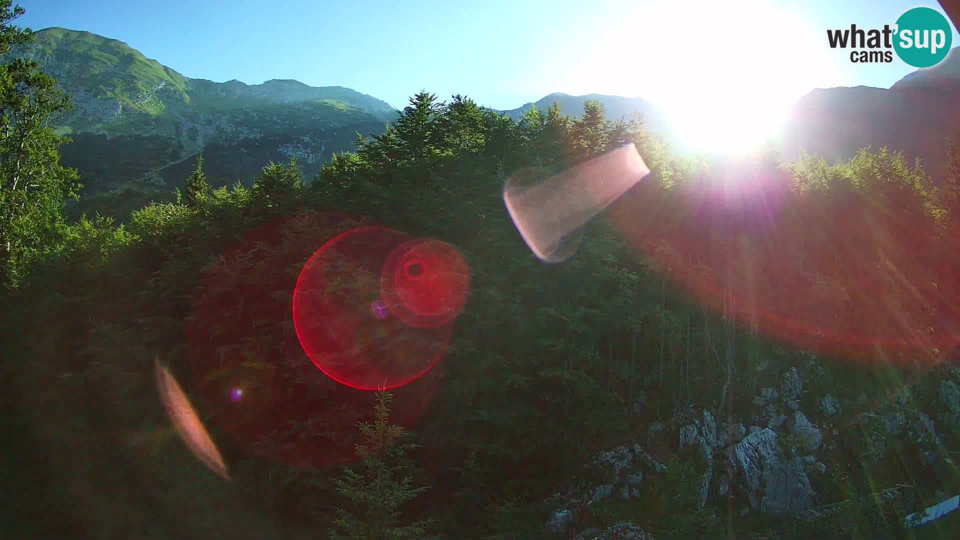 PLANINA RAZOR webcam (1315) | view to Vogel and Globoko
