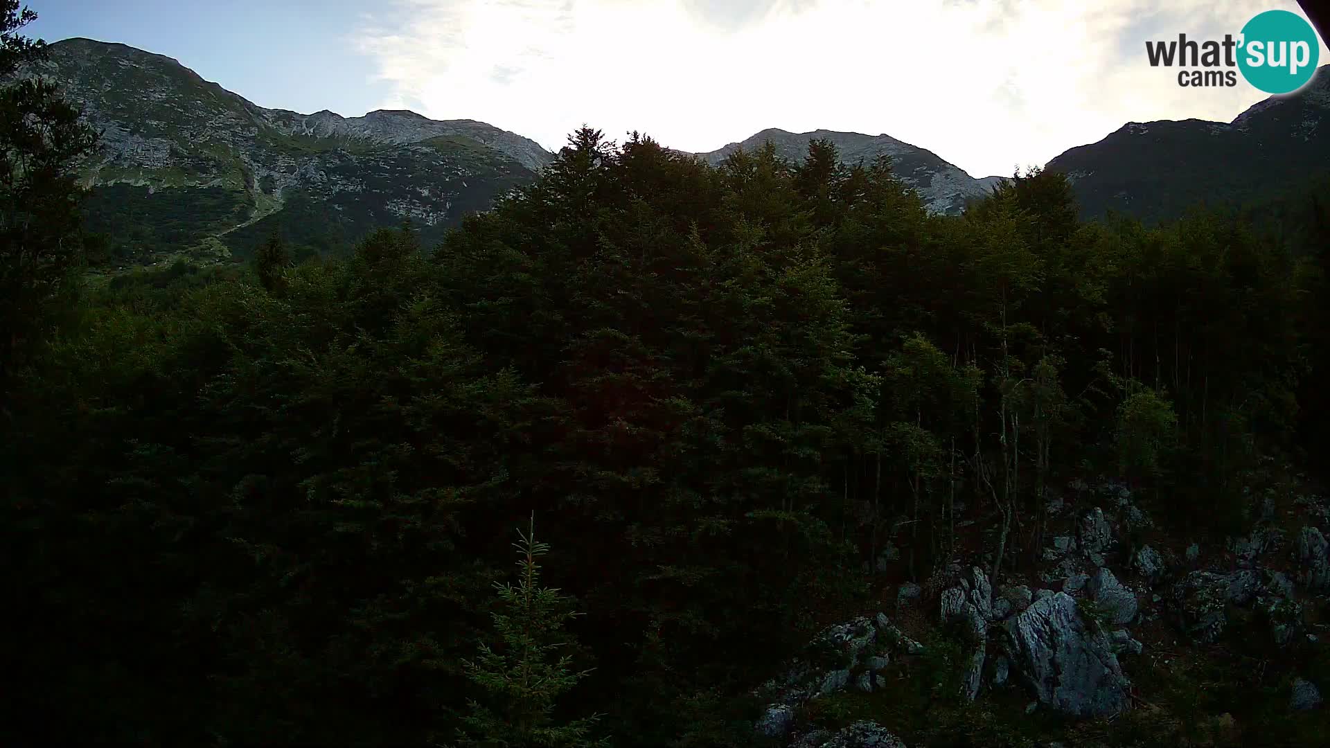 PLANINA RAZOR webcam (1315) | view to Vogel and Globoko
