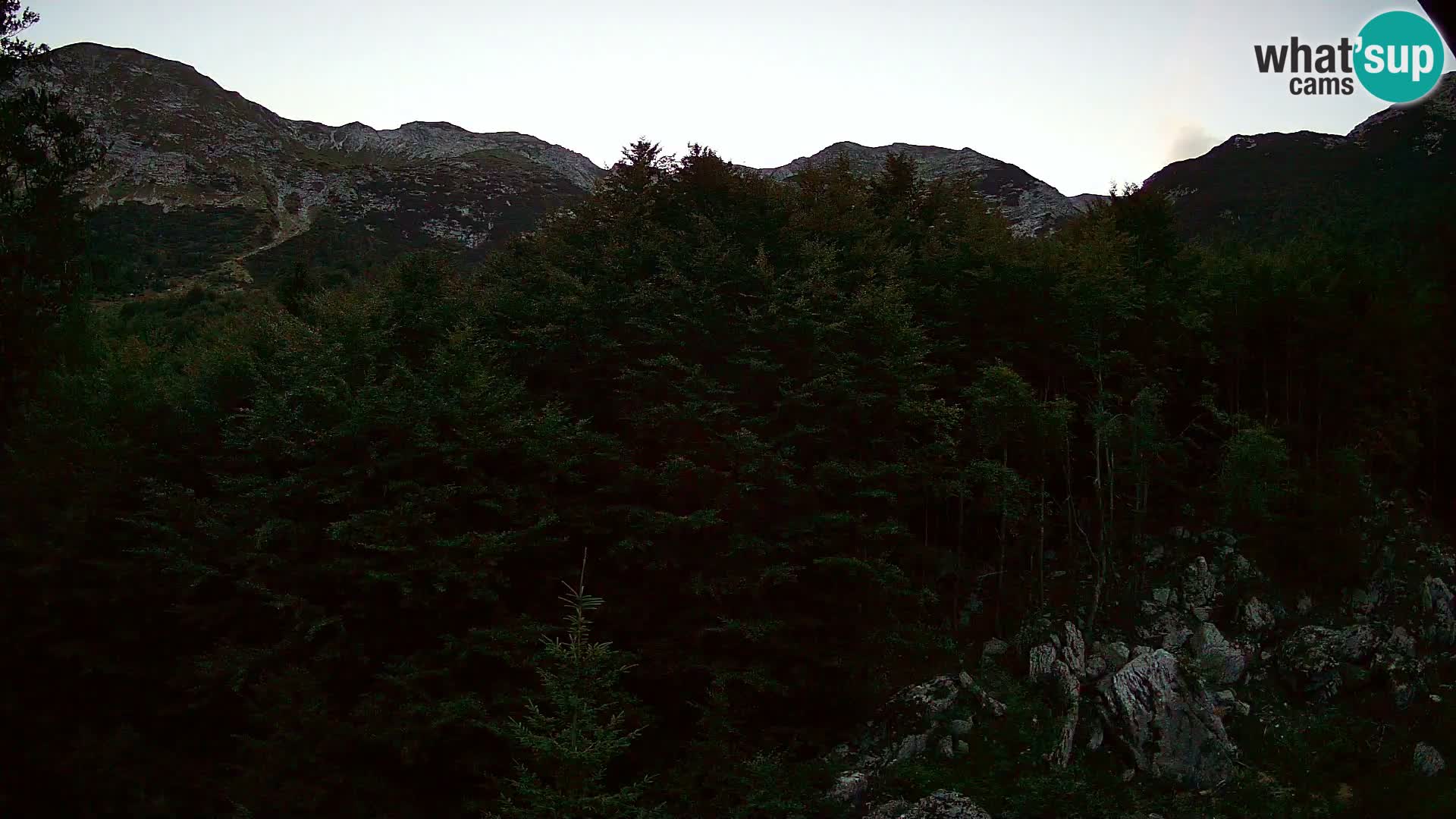 PLANINA RAZOR webcam (1315) | view to Vogel and Globoko