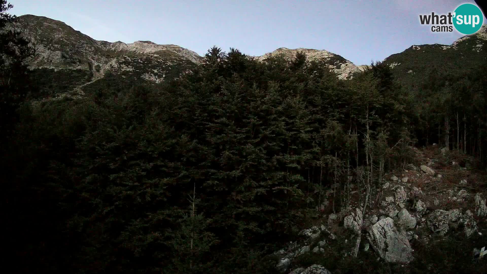 PLANINA RAZOR webcam (1315) | view to Vogel and Globoko
