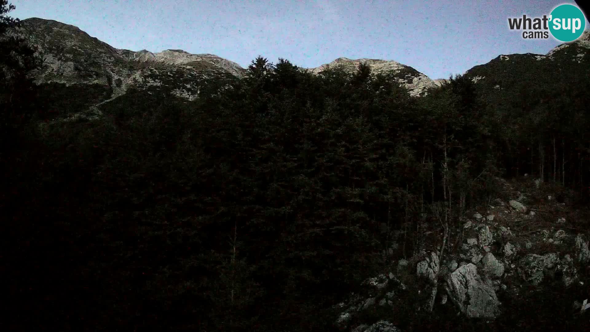 PLANINA RAZOR webcam (1315) | view to Vogel and Globoko