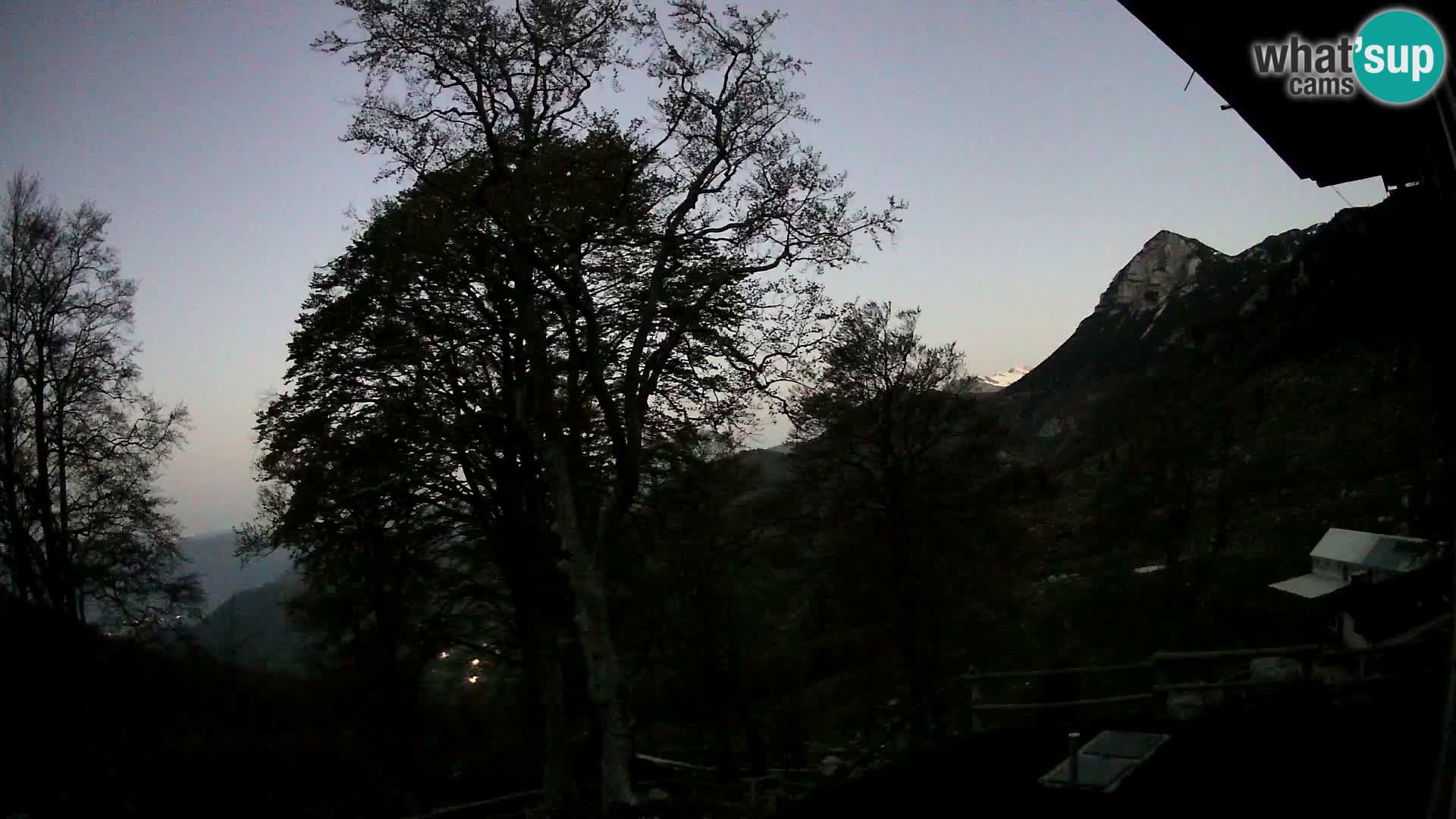 Planina Razor Mountain Hut live cam (1315) | view to Tolminski Migovec