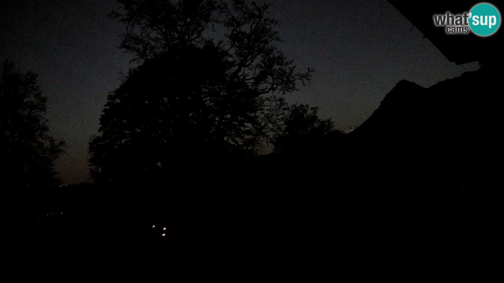 Refuge de la montagne Planina Razor caméra en direct (1315) | vue sur Tolminski Migovec