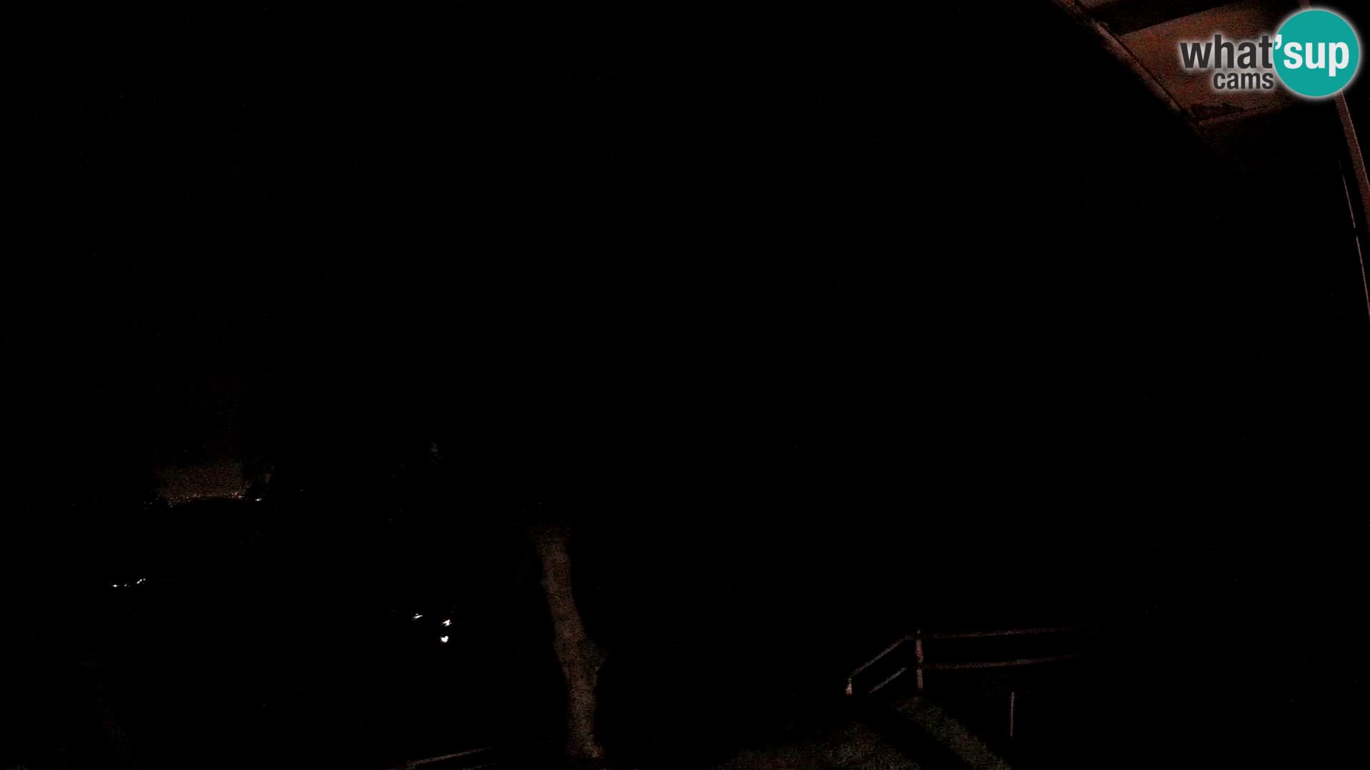 Planina Razor Bergütte Webcam (1315) | Blick auf Tolminski Migovec