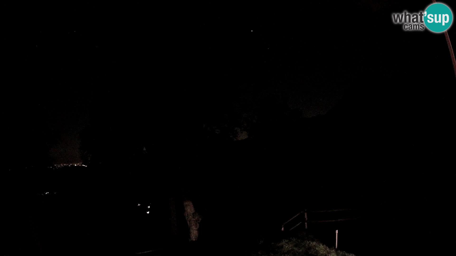 Planina Razor Bergütte Webcam (1315) | Blick auf Tolminski Migovec