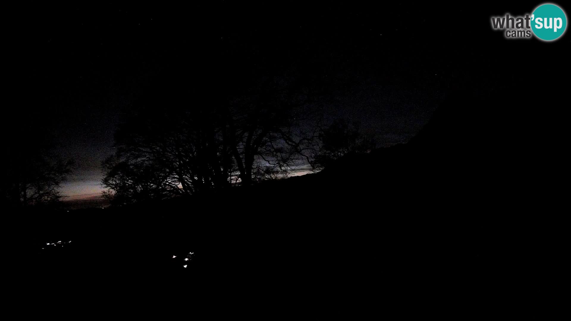 Baita di montagna Planina Razor webcam (1315) | vista su Tolminski Migovec