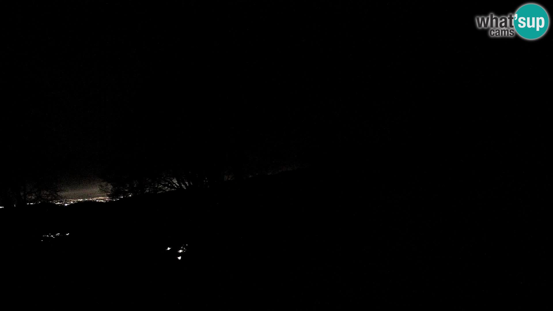 Planina Razor Bergütte Webcam (1315) | Blick auf Tolminski Migovec