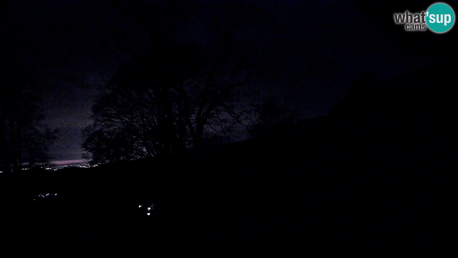 Baita di montagna Planina Razor webcam (1315) | vista su Tolminski Migovec