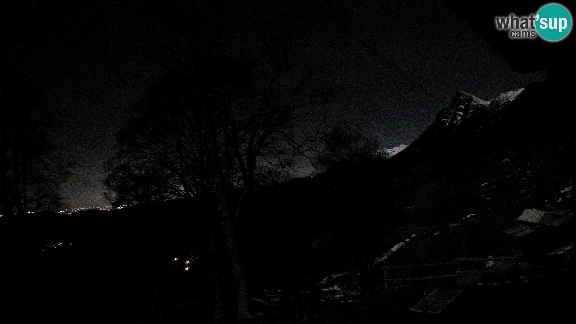 Baita di montagna Planina Razor webcam (1315) | vista su Tolminski Migovec