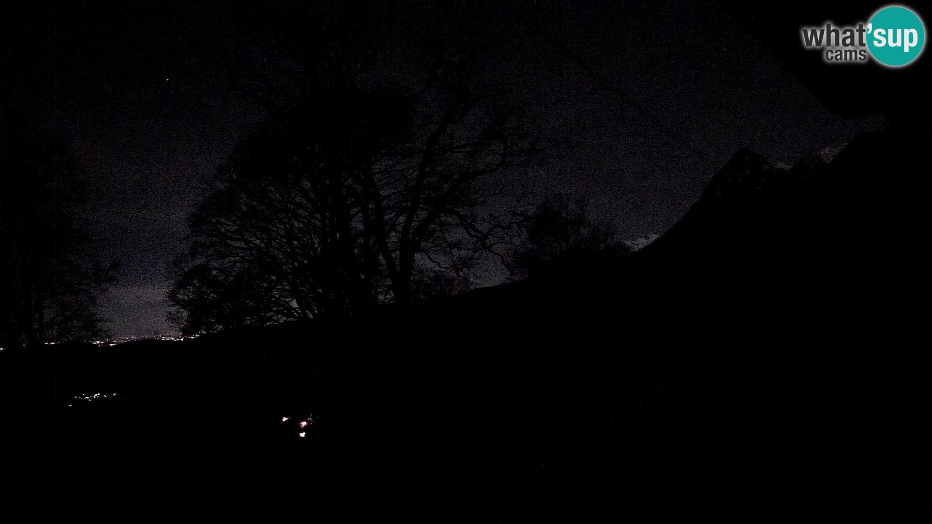 Baita di montagna Planina Razor webcam (1315) | vista su Tolminski Migovec